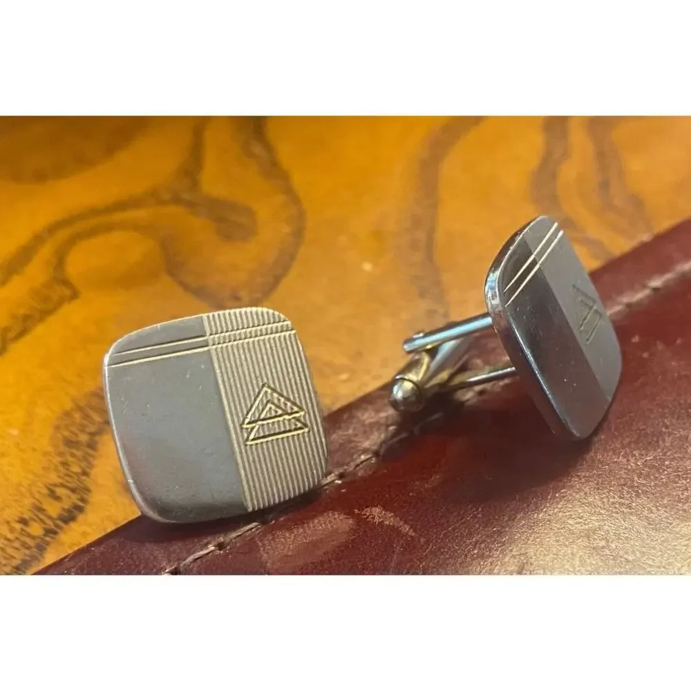 VTG Gold Tone Cufflinks with Etched Design